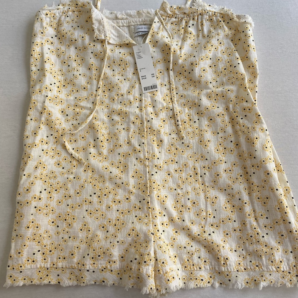 Urban outfitters daisy romper
